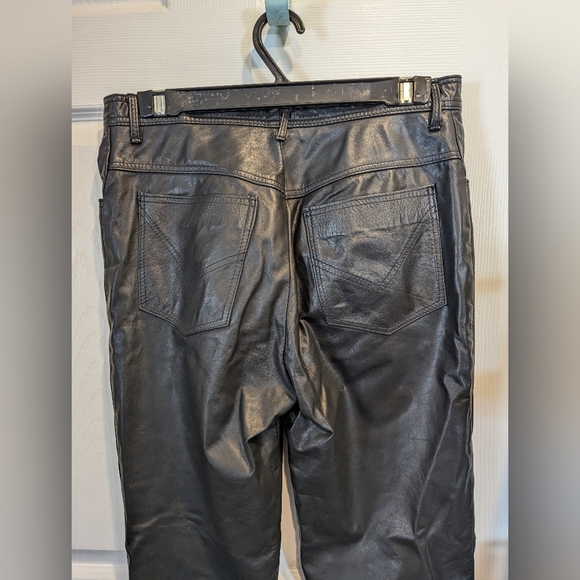 💙 THE LEATHER RANCH 💙 Women's 100% Leather Pants - Picture 2 of 5